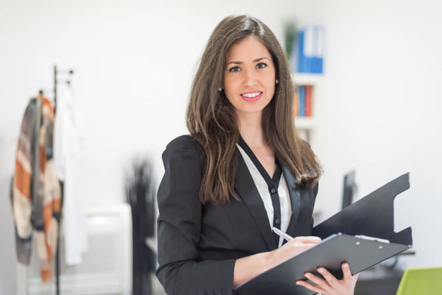 addiction therapist providing services in los angeles